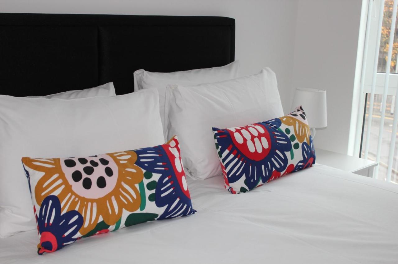 Berks Luxury Serviced Apartments , Free Parking, Free Gym And Free Wifi Bracknell Extérieur photo